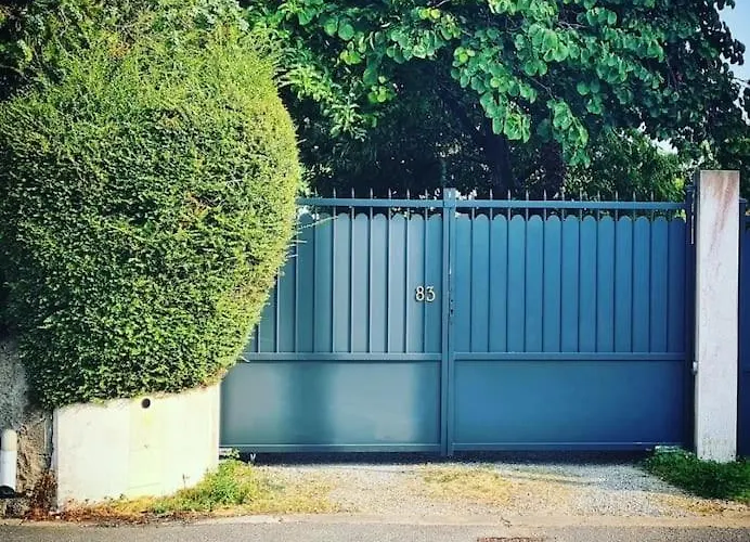 L Echo-logis Yonnais 公寓